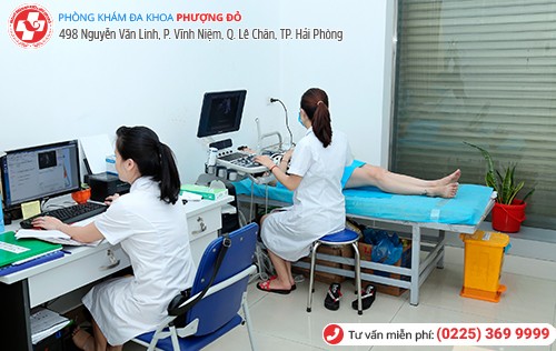 Mỗi ngày Phòng Khám Phượng Đỏ tiếp nhận nhiều ca bệnh